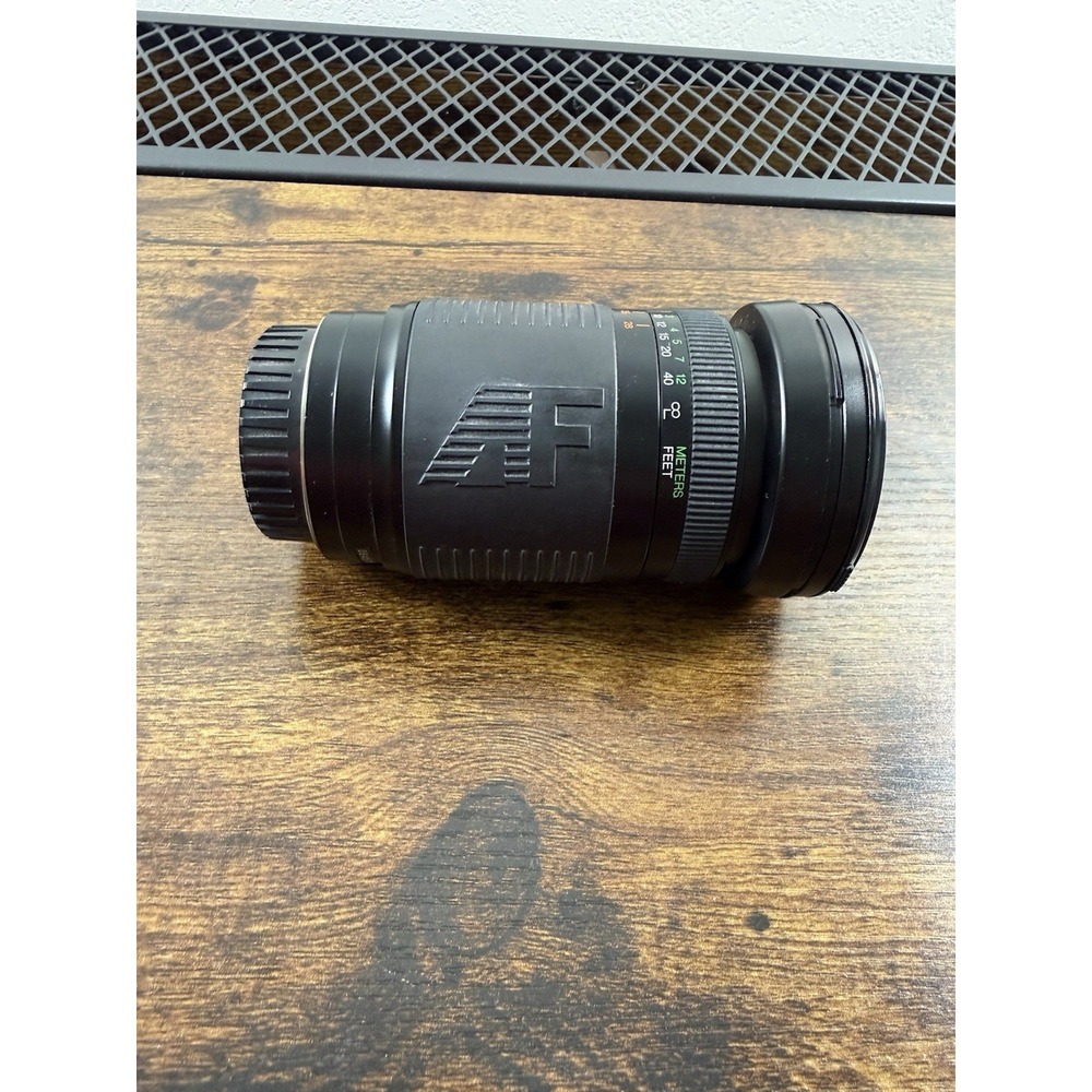 Vivitar 28-210mm f/3.5-5.6 Auto Focus Zoom Lens Ø72mm Japan Macro Telephoto Caps